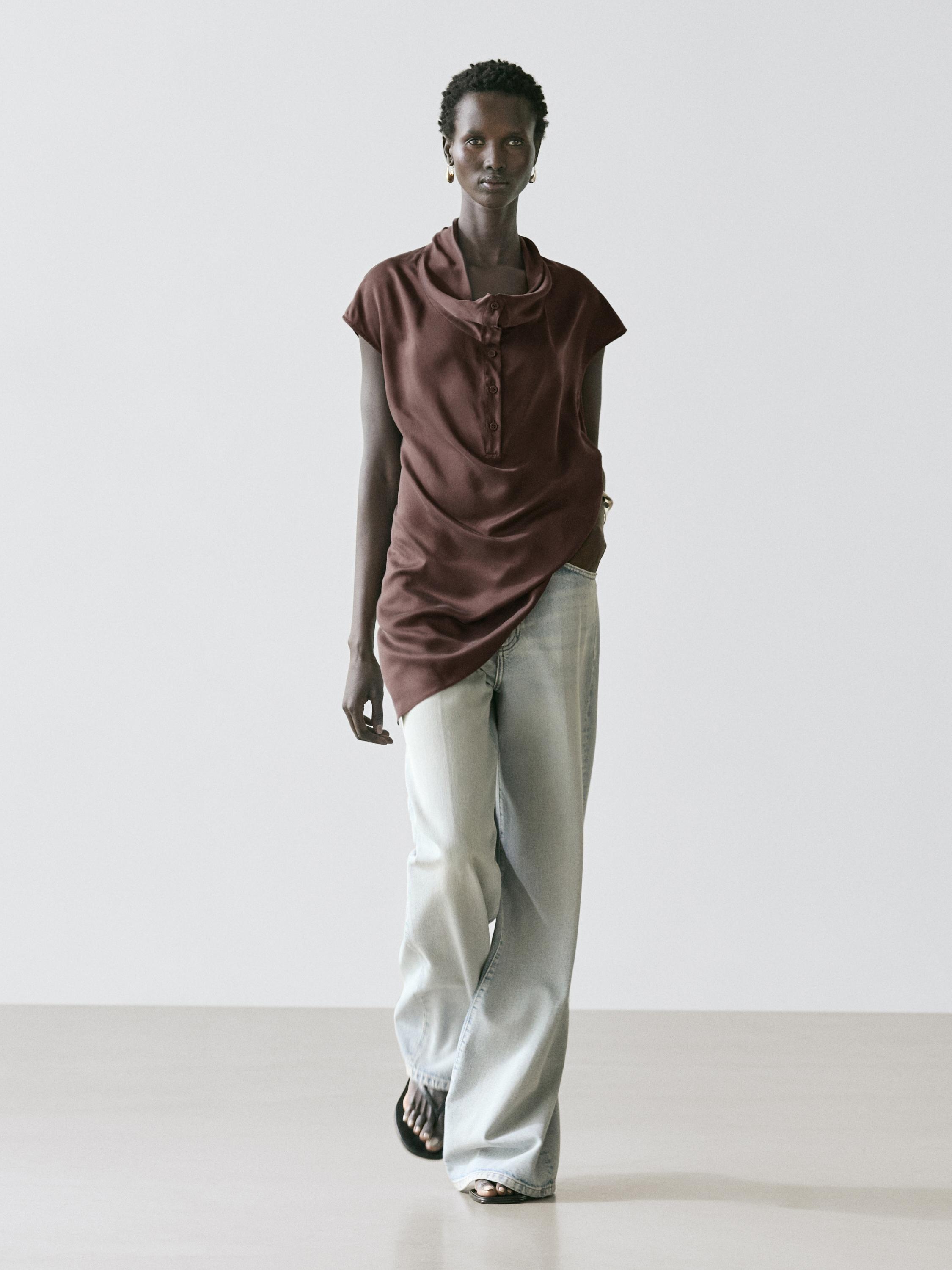 Asymmetric draped top